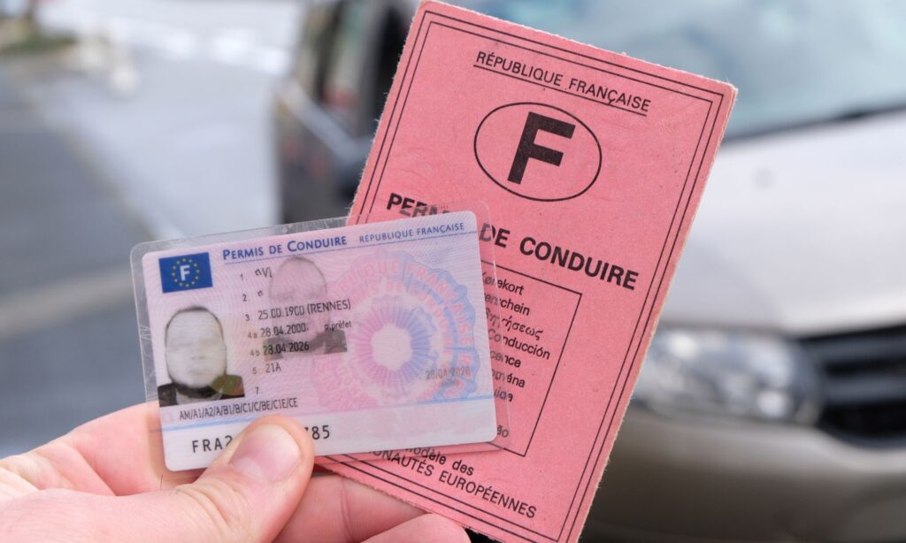 Acheter un permis de conduire de catégorie B.